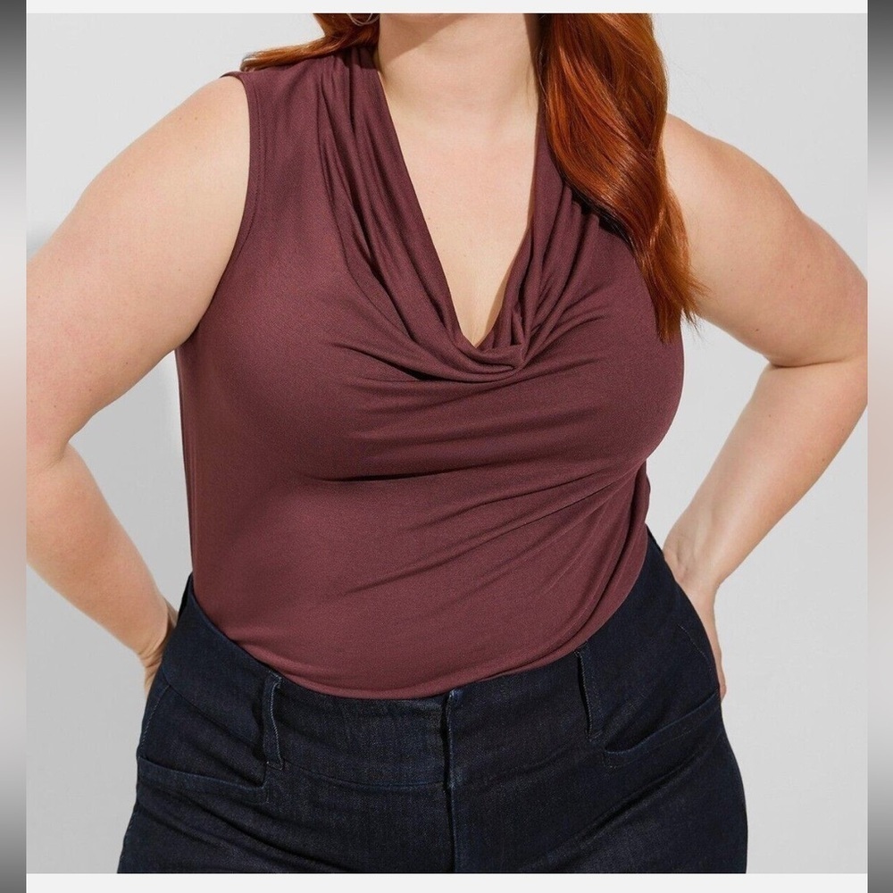 Torrid burgundy sleeveless tank top cowl or drape neck women's size 2 plus (2X)